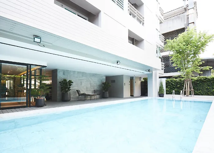 Aspira Tropical Thong Lor Hotel