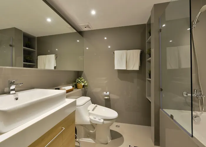 Hotel Aspira Tropical Thong Lor Bangkok