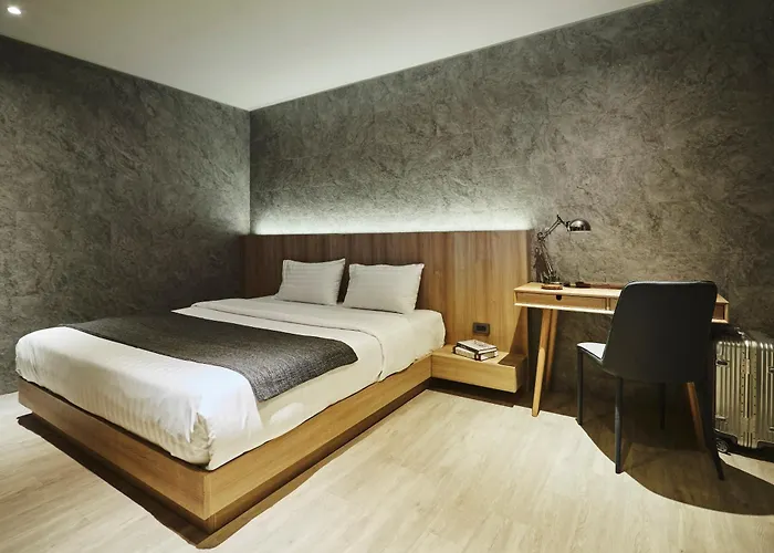Aspira Tropical Thong Lor Hotel 4*